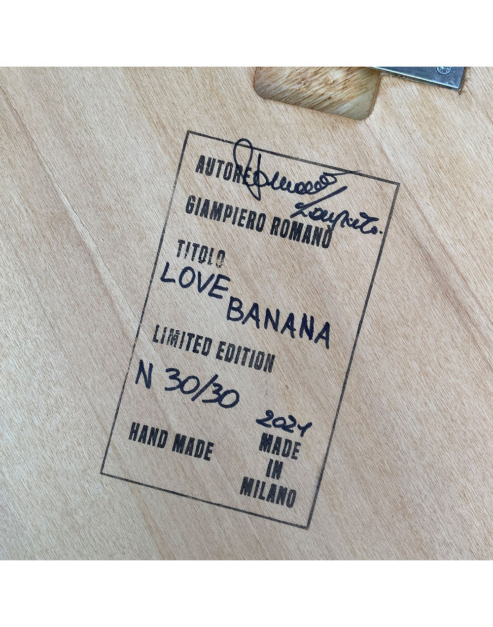 LOVE BANANA